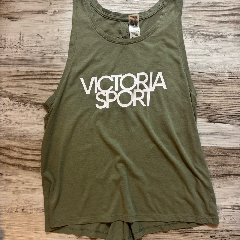 VS Sport Green Keyhole Tank Top